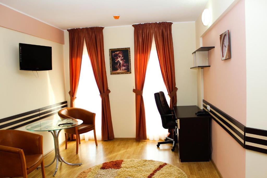 Hotel Zimbru Iasi Kamer foto