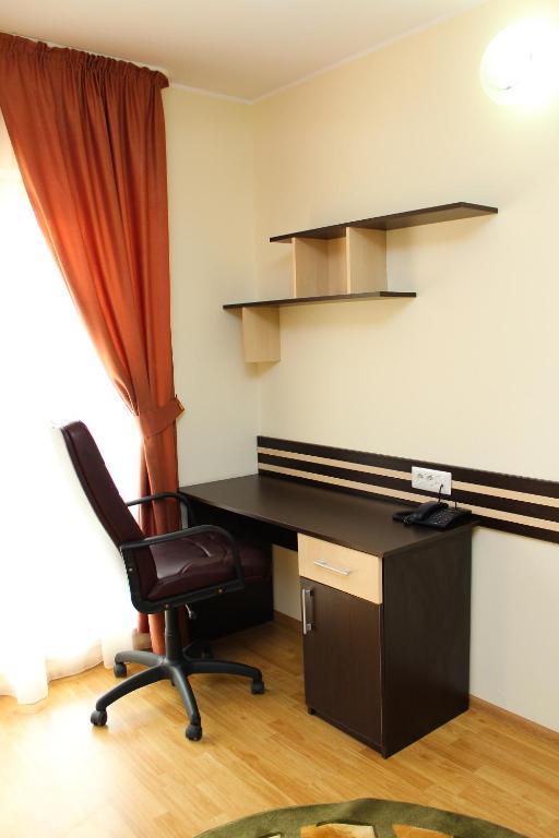 Hotel Zimbru Iasi Kamer foto